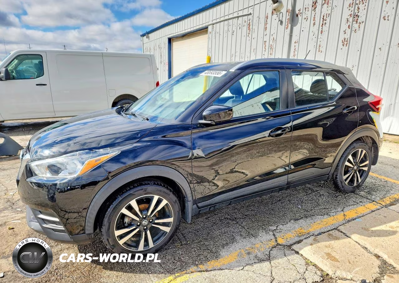 2020 Nissan Kicks Sv