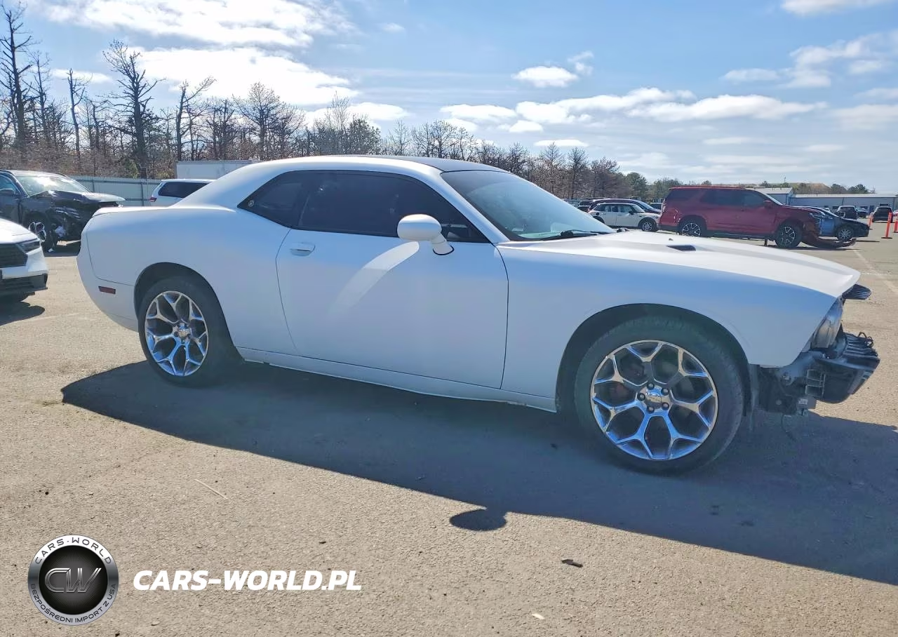 2011 Dodge Challenger VIN:2B3CJ4DG5BH605172 - 4