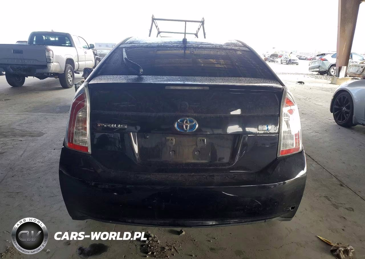 2014 Toyota Prius Two VIN:JTDKN3DUXE1798176 - 6