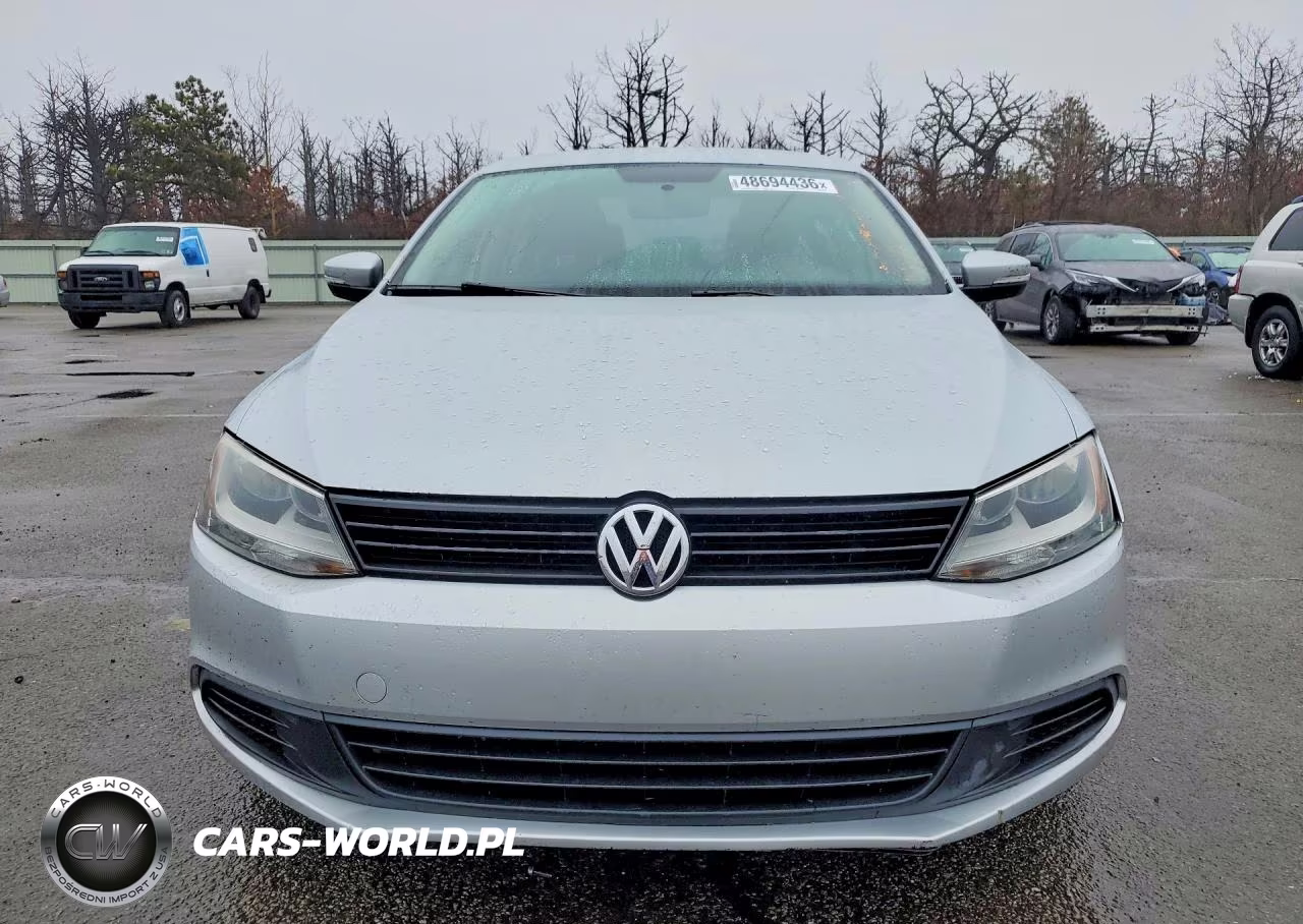 2012 Volkswagen Jetta Tdi VIN:3VWLL7AJ7CM323674 - 5