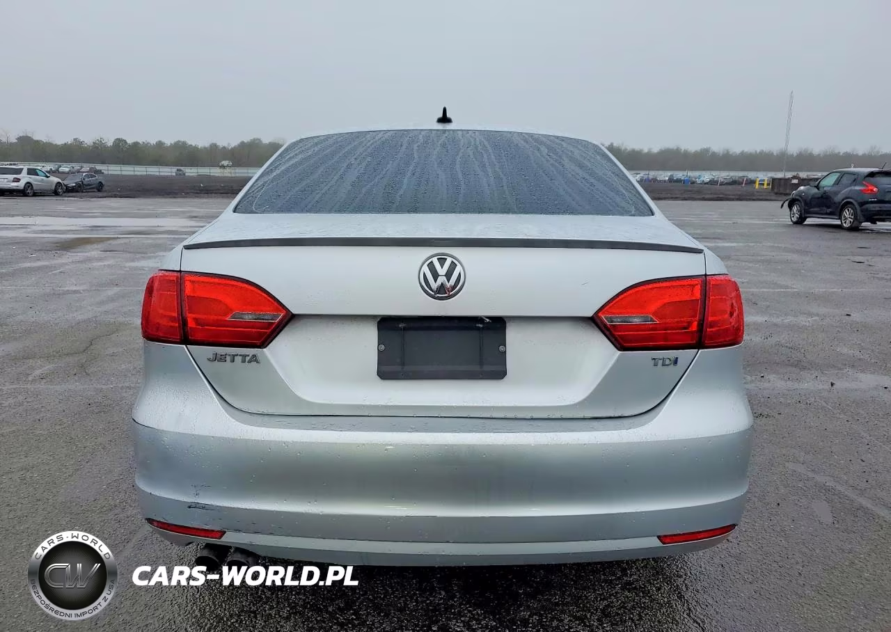 2012 Volkswagen Jetta Tdi VIN:3VWLL7AJ7CM323674 - 6