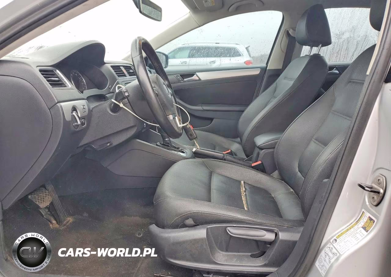 2012 Volkswagen Jetta Tdi VIN:3VWLL7AJ7CM323674 - 7