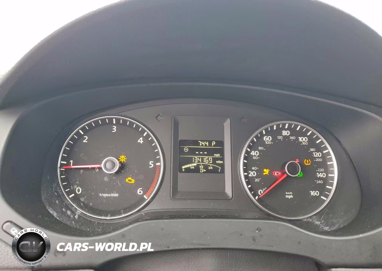 2012 Volkswagen Jetta Tdi VIN:3VWLL7AJ7CM323674 - 9
