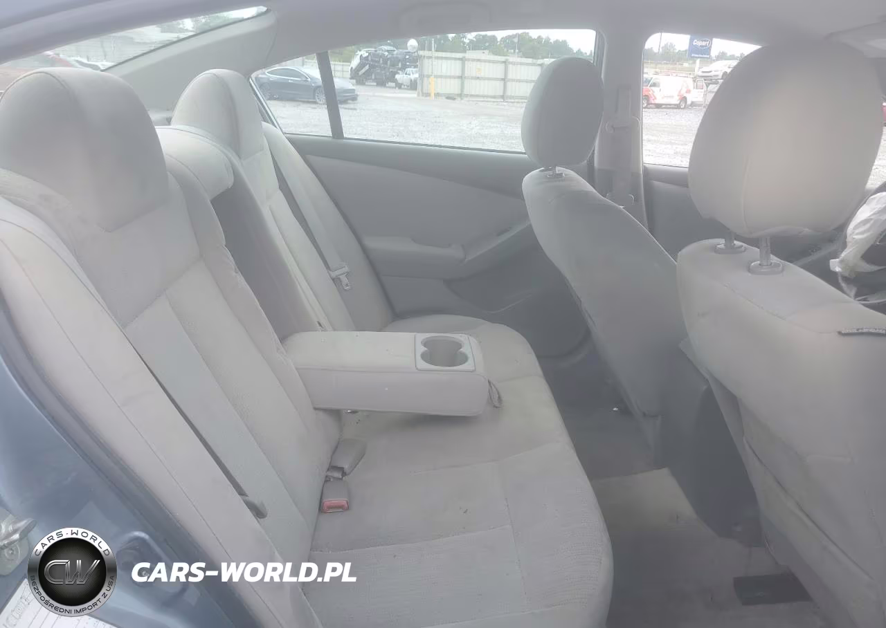 2011 Nissan Altima Base VIN:1N4AL2AP1BC133313 - 10