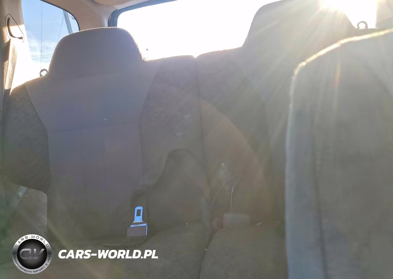 2001 Nissan Xterra Xe VIN:5N1ED28Y61C550766 - 10