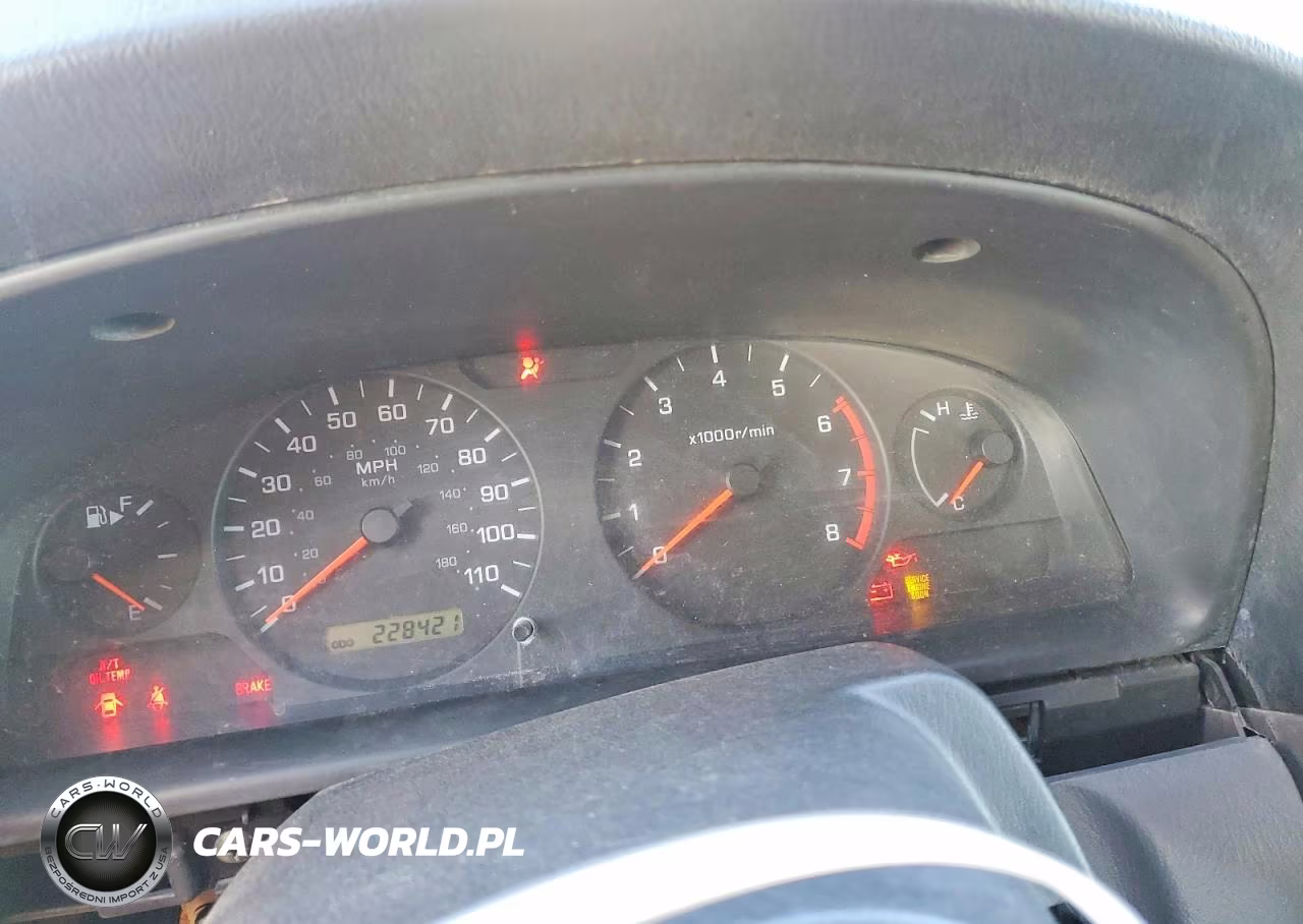 2001 Nissan Xterra Xe VIN:5N1ED28Y61C550766 - 9