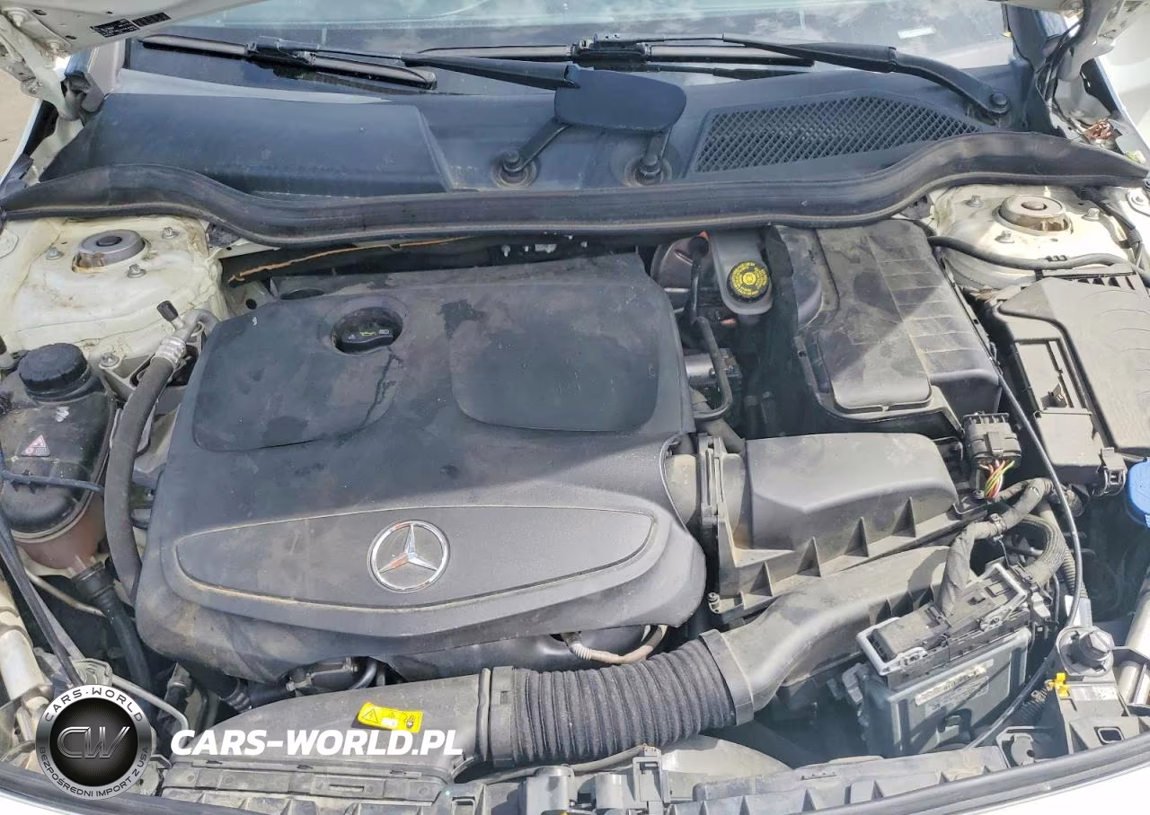 2018 Mercedes-Benz Cla 250 VIN:WDDSJ4EB8JN581796 - 11