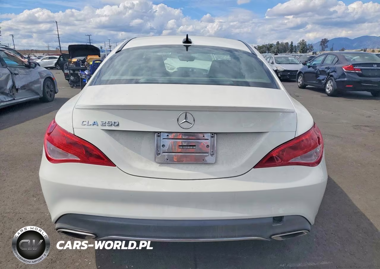 2018 Mercedes-Benz Cla 250 VIN:WDDSJ4EB8JN581796 - 6