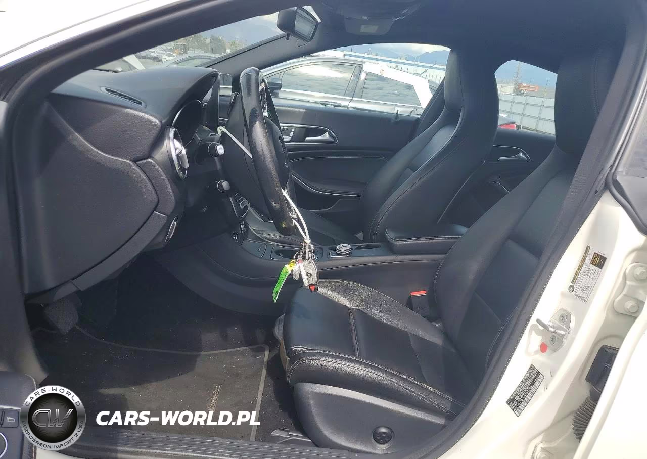 2018 Mercedes-Benz Cla 250 VIN:WDDSJ4EB8JN581796 - 7