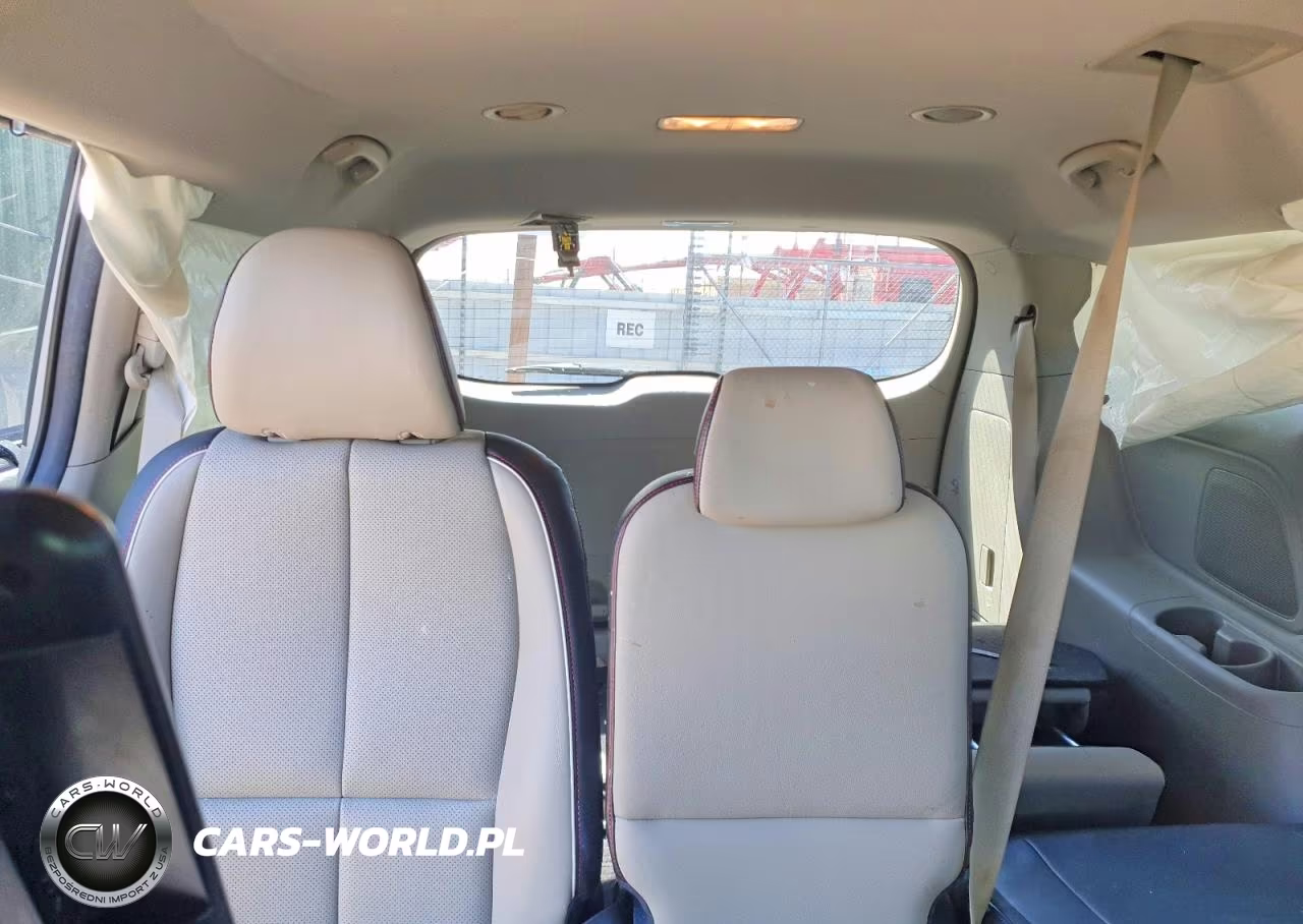 2020 Kia Sedona Ex VIN:KNDMB5C10L6596810 - 10