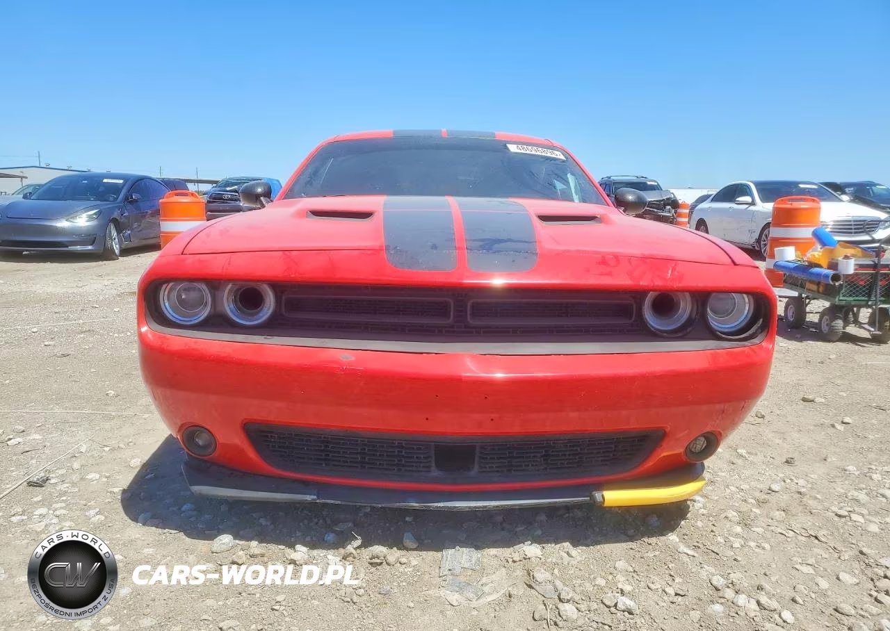 2019 Dodge Challenger Sxt VIN:2C3CDZAG8KH507555 - 5