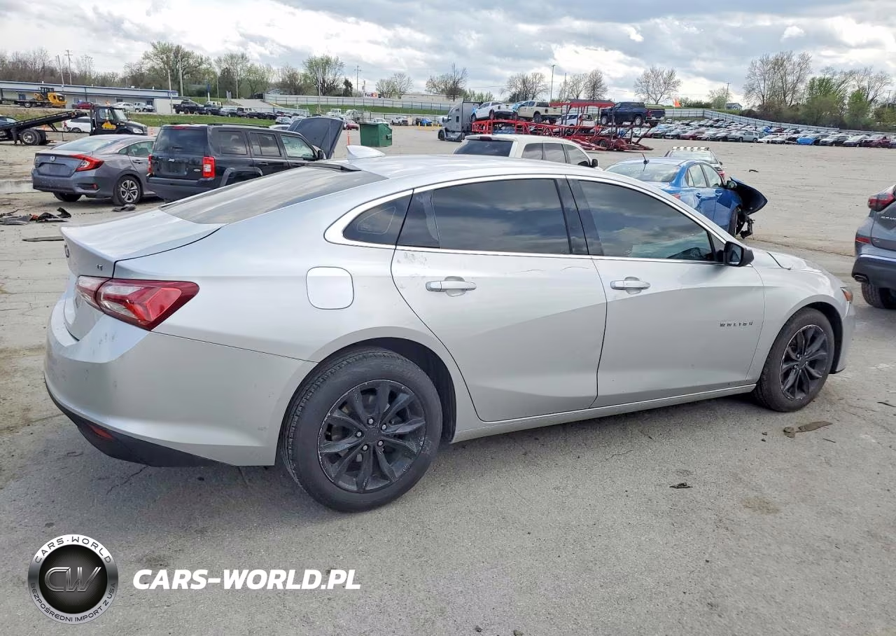 2021 Chevrolet Malibu VIN:1G1ZD5STXMF066700 - 3