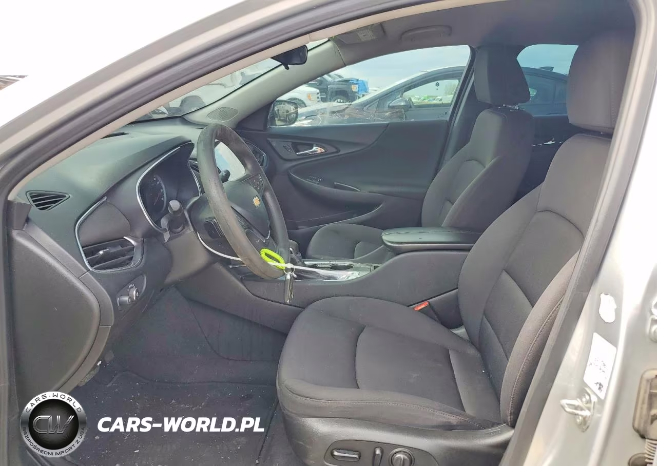 2021 Chevrolet Malibu VIN:1G1ZD5STXMF066700 - 7