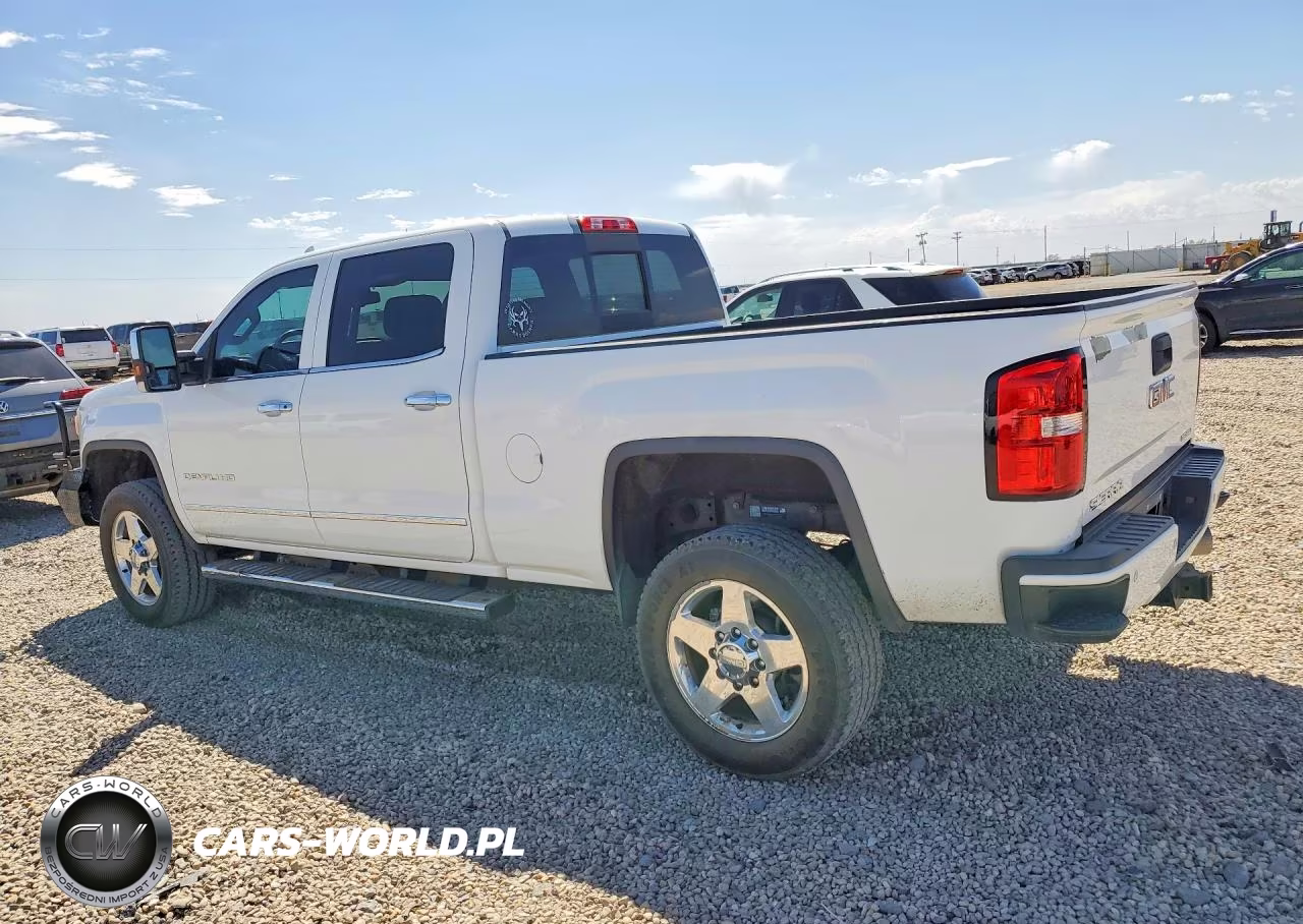 2015 GMC Sierra K2500 Denali VIN:1GT120E85FF577867 - 2