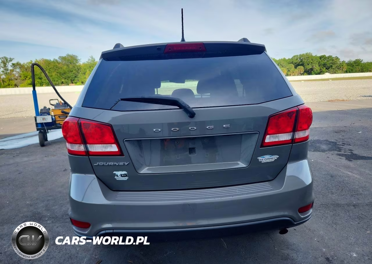 2019 Dodge Journey Se VIN:3C4PDCBB2KT773934 - 6