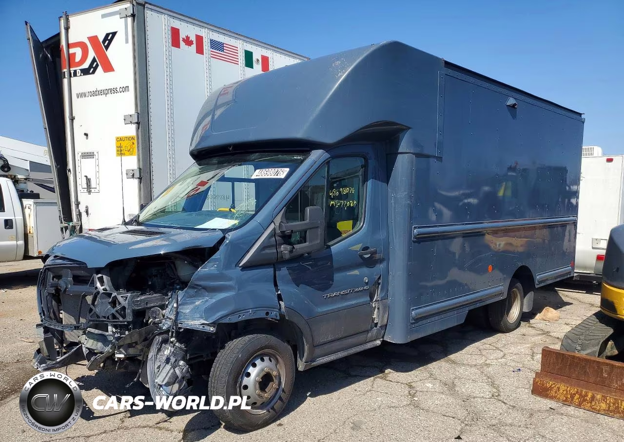 2022 Ford Transit Delivery Truck
