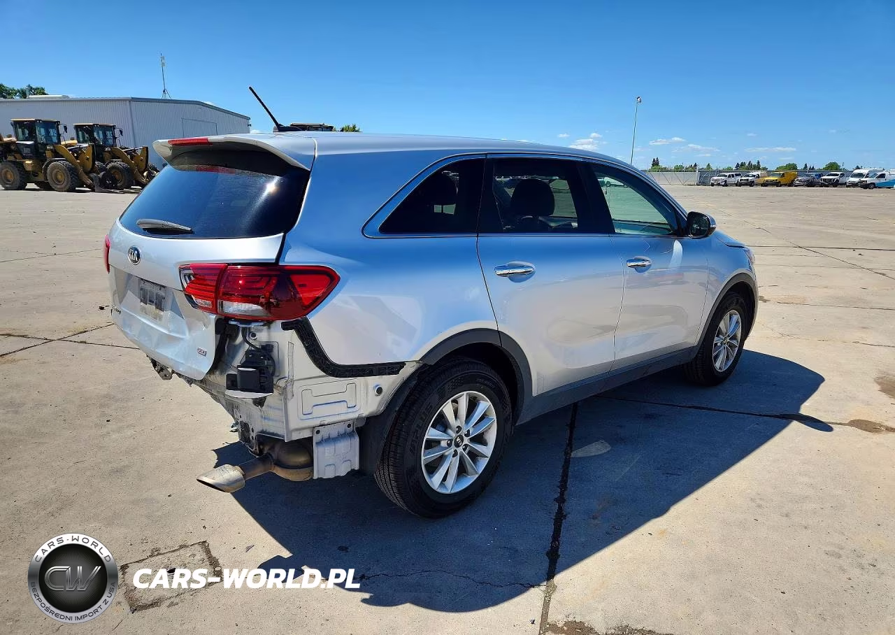 2020 Kia Sorento Lx VIN:5XYPG4A32LG625301 - 3