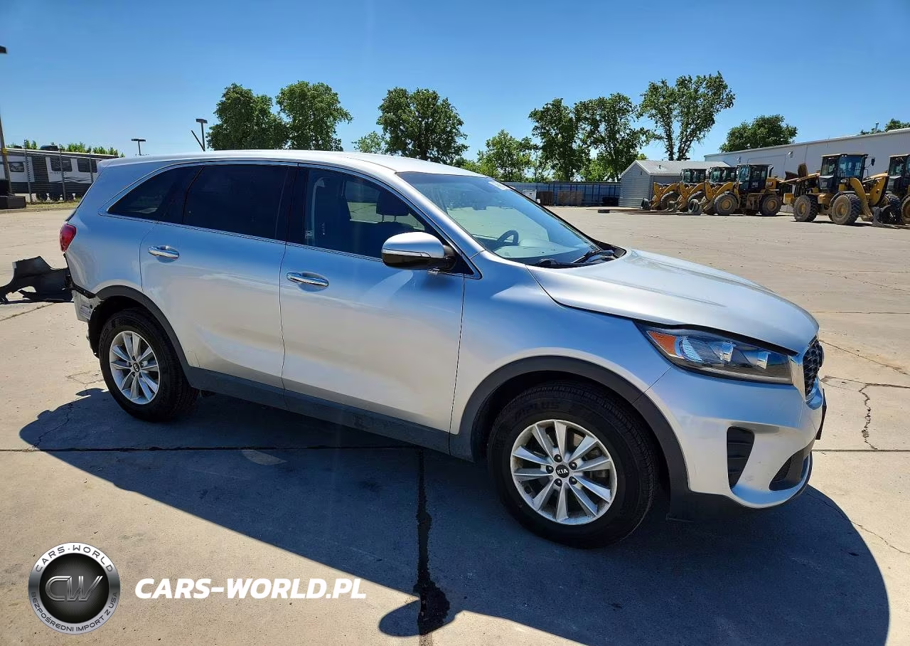 2020 Kia Sorento Lx VIN:5XYPG4A32LG625301 - 4