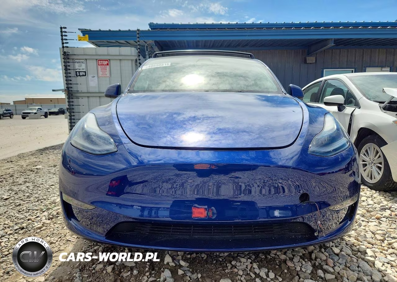2023 Tesla Model Y VIN:7SAYGDEEXPF714873 - 5