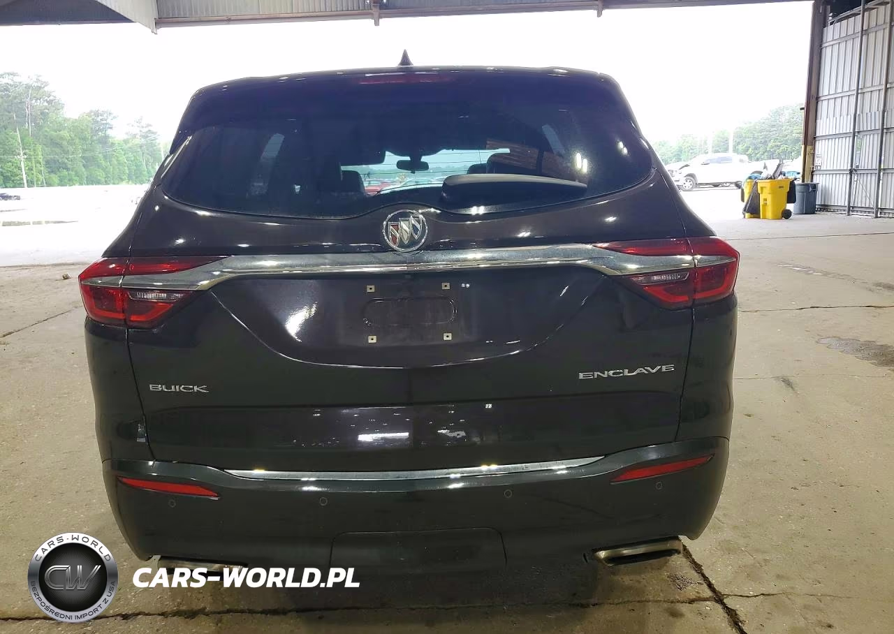 2018 Buick Enclave Essence VIN:5GAERBKW4JJ185434 - 6
