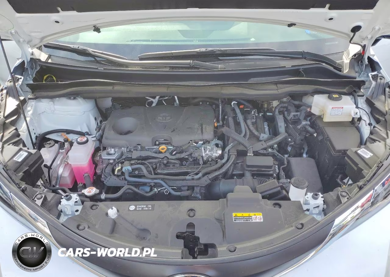 2025 Toyota Sienna Xle 7-Passenger VIN:5TDJRKEC4SS261172 - 12