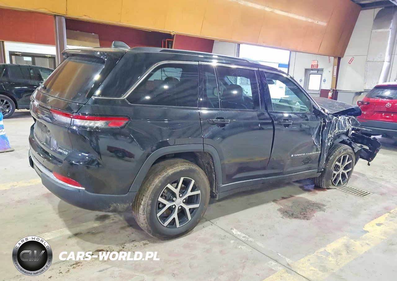 2025 Jeep Grand Cherokee Limited VIN:1C4RJHBG7SC352264 - 3