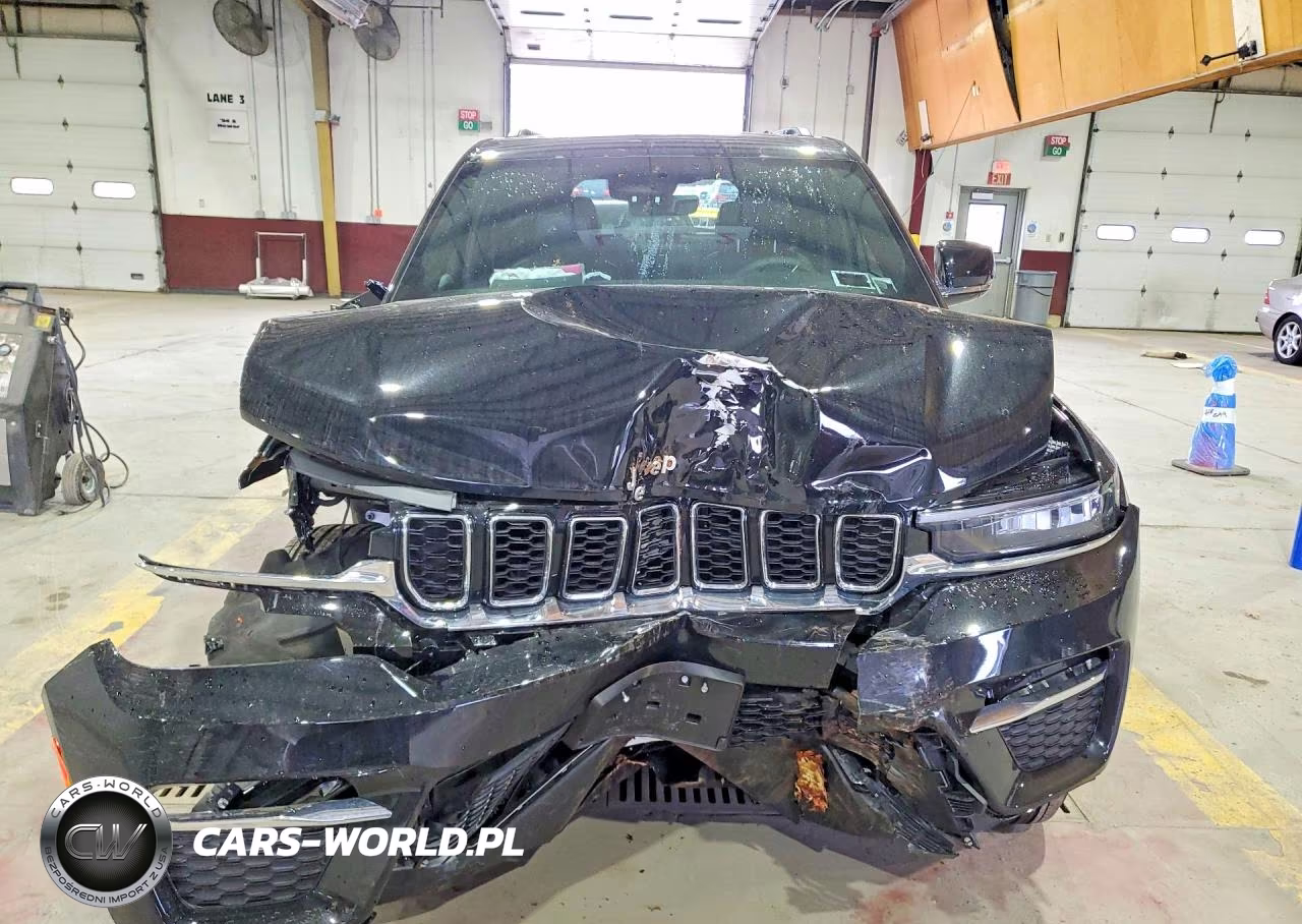 2025 Jeep Grand Cherokee Limited VIN:1C4RJHBG7SC352264 - 5