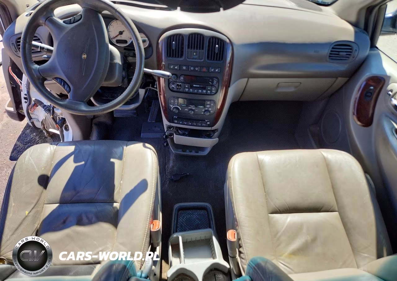 2003 Chrysler Town & Country Limited VIN:2C8GP64L43R262145 - 8