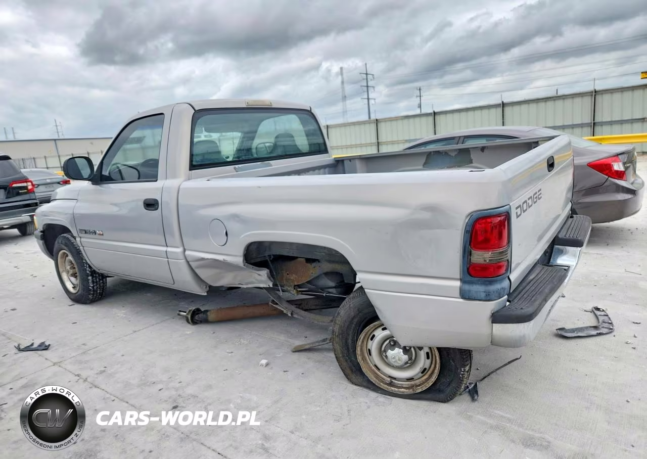 1998 Dodge Ram 1500 VIN:1B7HC16X8WS710345 - 2