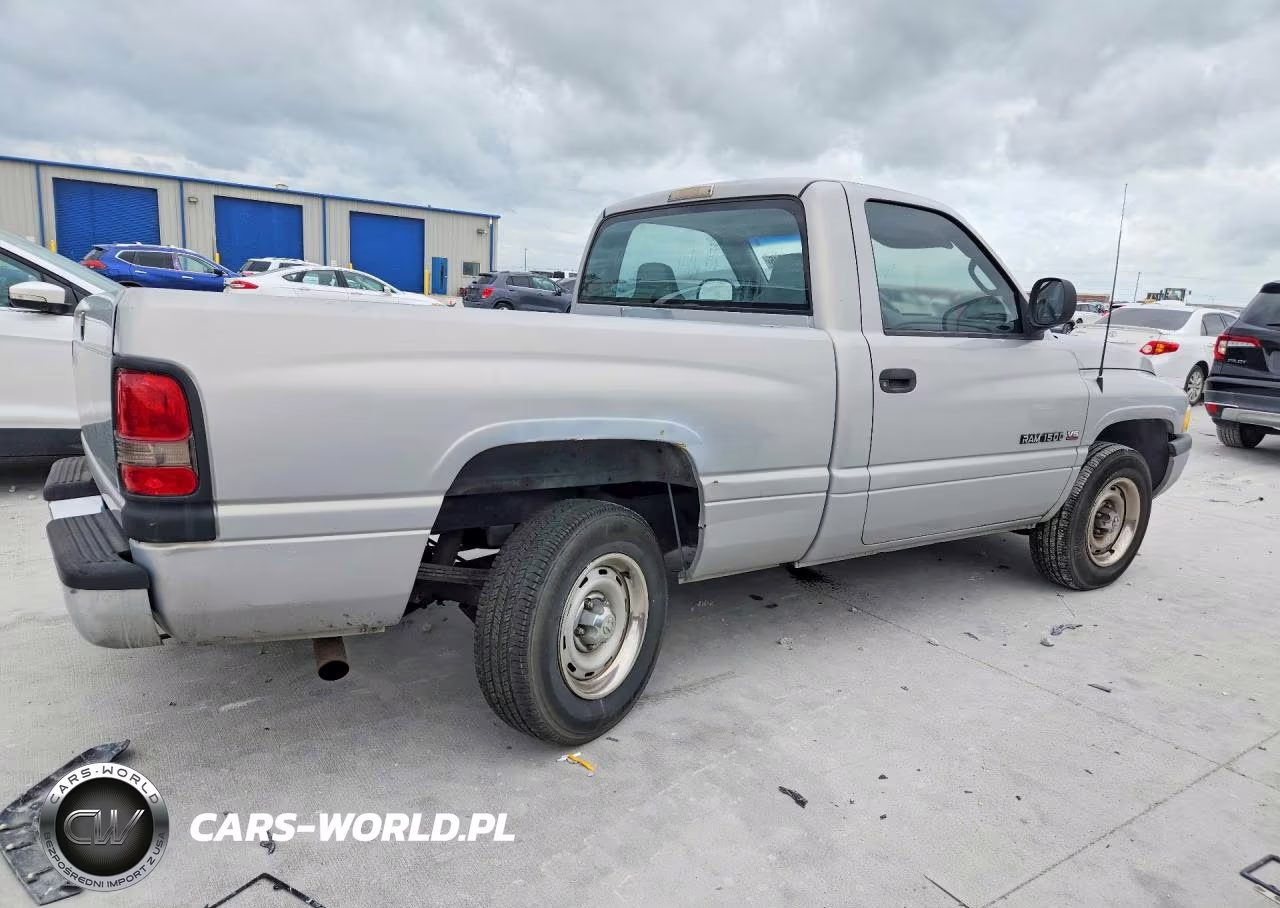 1998 Dodge Ram 1500 VIN:1B7HC16X8WS710345 - 3