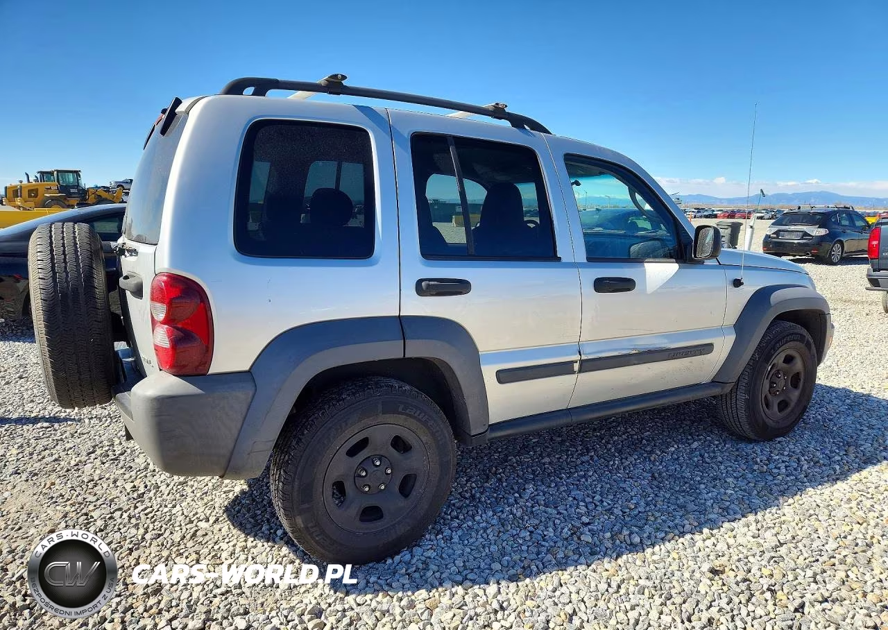 2007 Jeep Liberty Sport VIN:1J4GL48KX7W603011 - 3