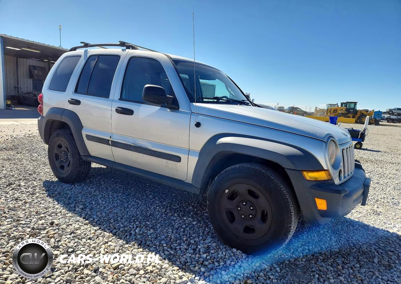 2007 Jeep Liberty Sport VIN:1J4GL48KX7W603011 - 4