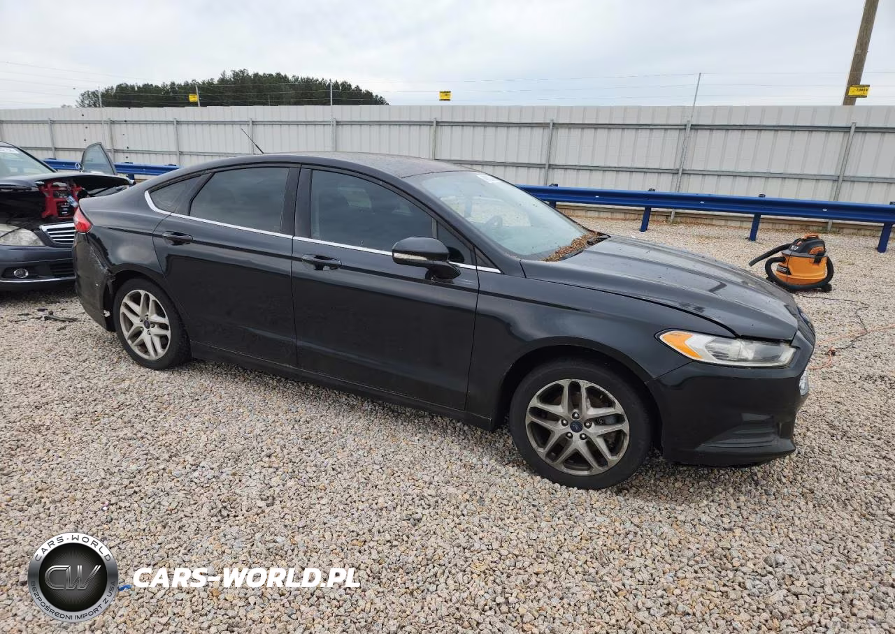 2014 Ford Fusion Se VIN:1FA6P0H76E5372823 - 4