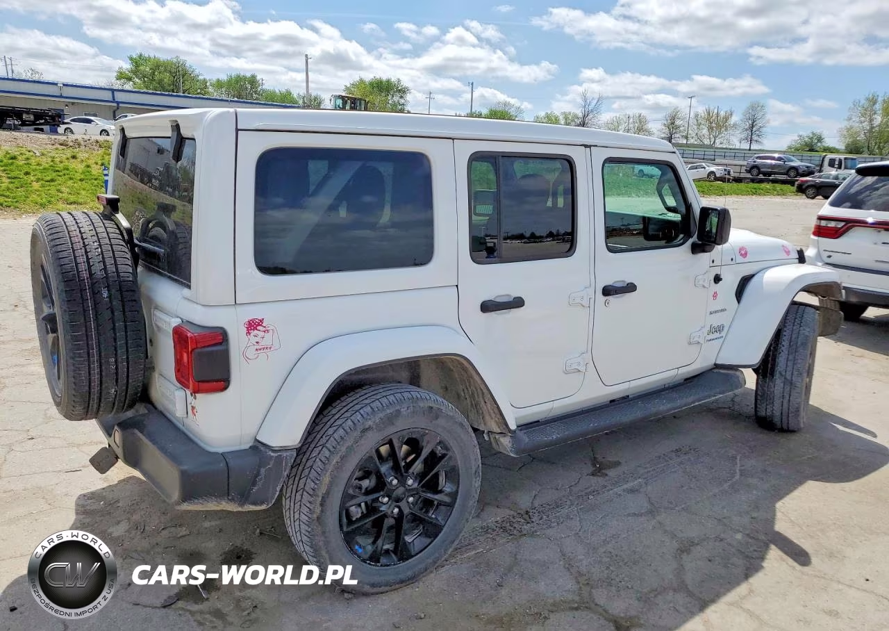 2023 Jeep Wrangler Sahara 4Xe VIN:1C4JJXP65PW516754 - 3