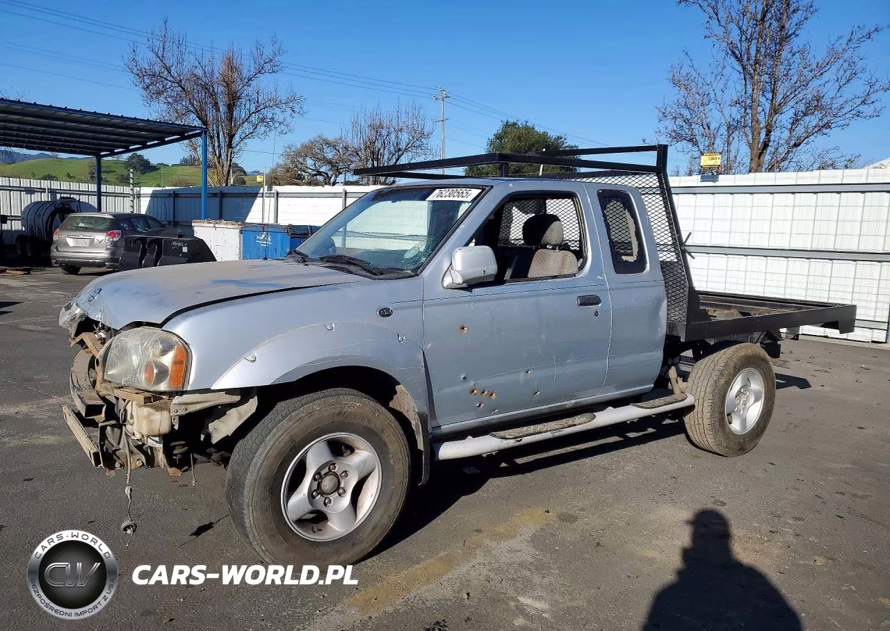 2001 Nissan Frontier Flatbed Truck