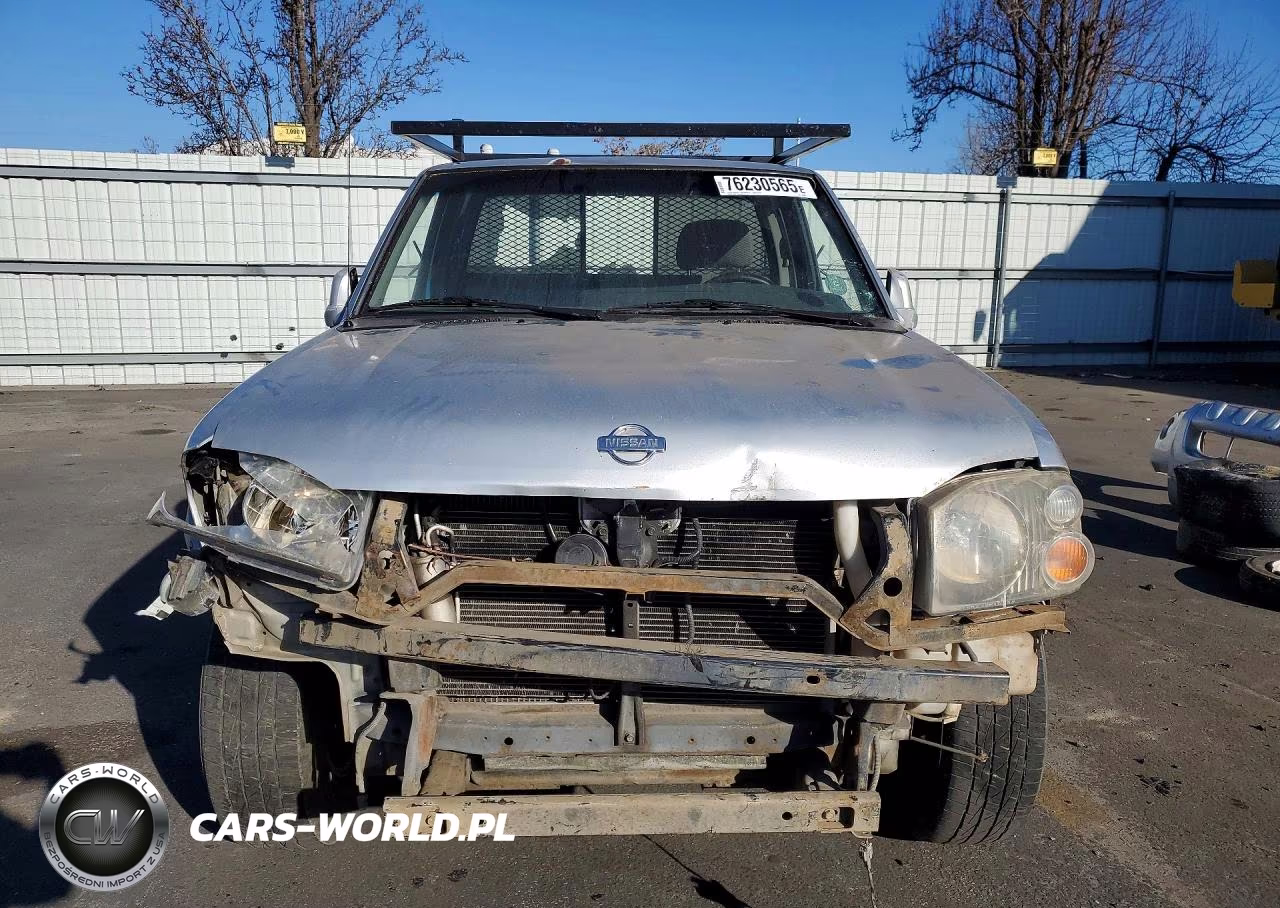 2001 Nissan Frontier Flatbed Truck VIN:1N6ED26T81C329369 - 5