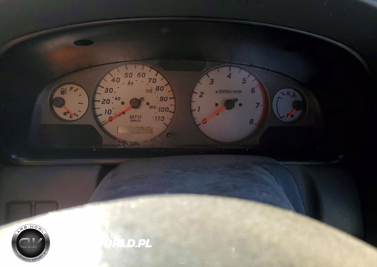 2001 Nissan Frontier Flatbed Truck VIN:1N6ED26T81C329369 - 9