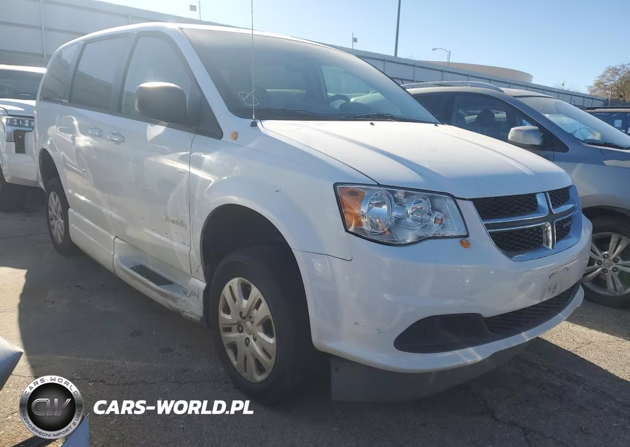2018 Dodge Grand Caravan Se VIN:2C7WDGBG8JR243227 - 4