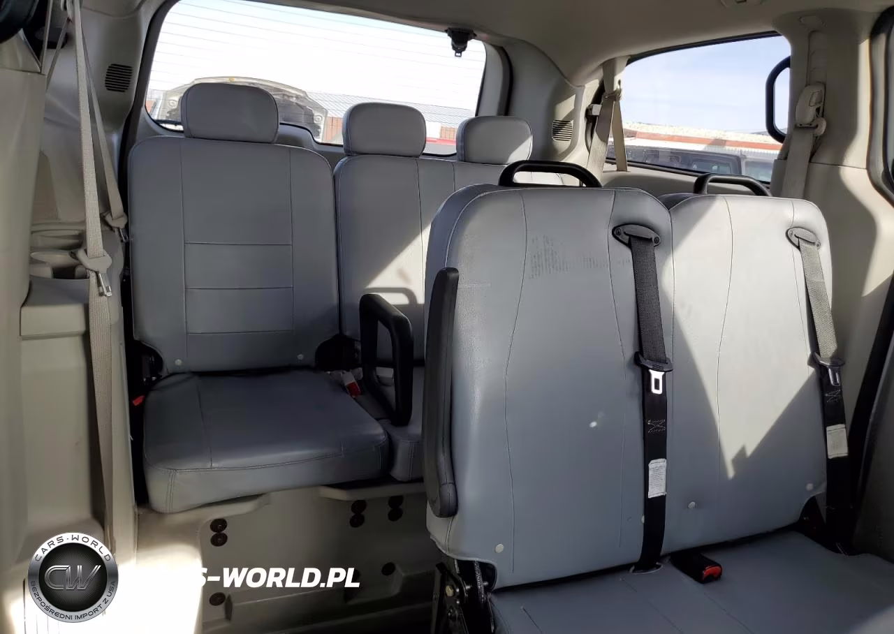 2018 Dodge Grand Caravan Se VIN:2C7WDGBG6JR216723 - 10