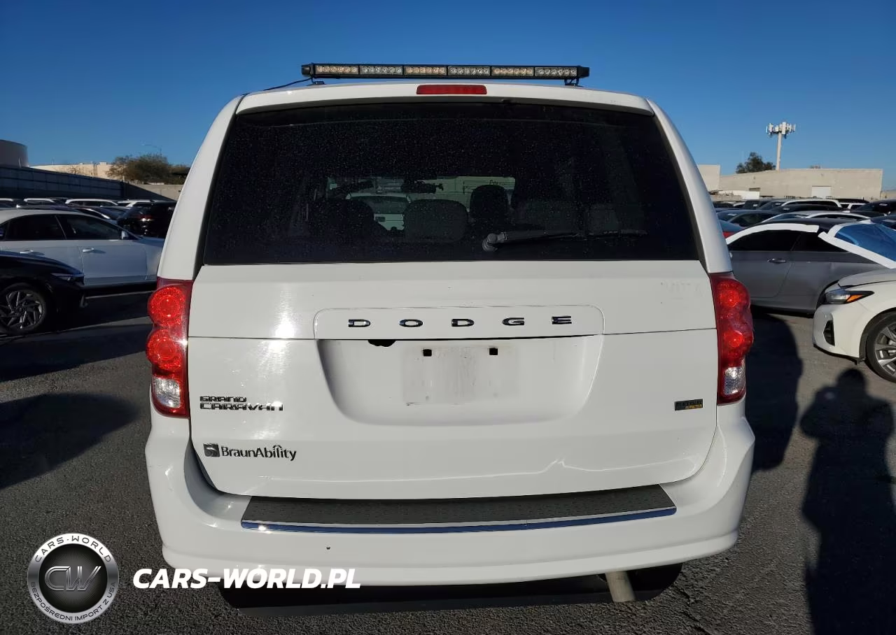 2018 Dodge Grand Caravan Se VIN:2C7WDGBG6JR216723 - 6