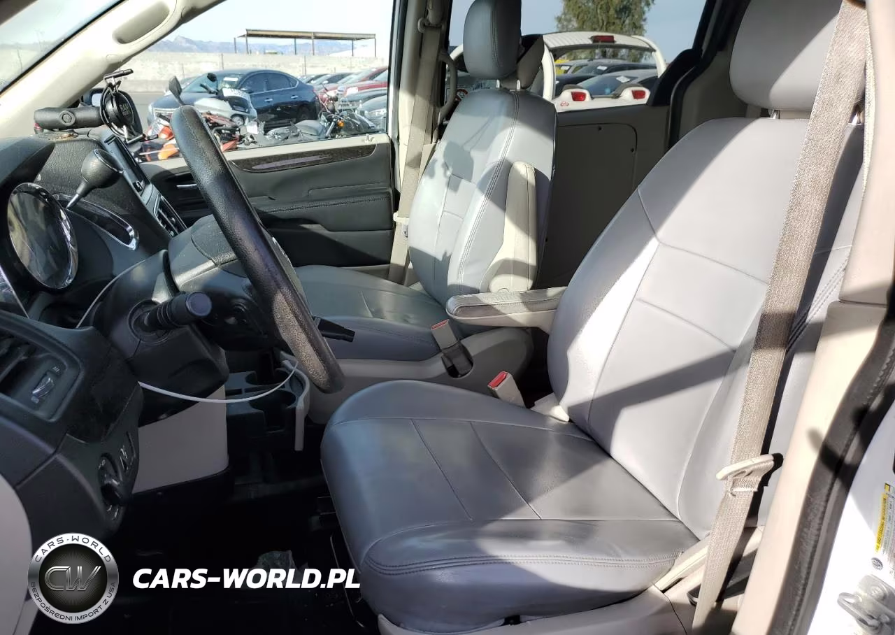 2018 Dodge Grand Caravan Se VIN:2C7WDGBG6JR216723 - 7