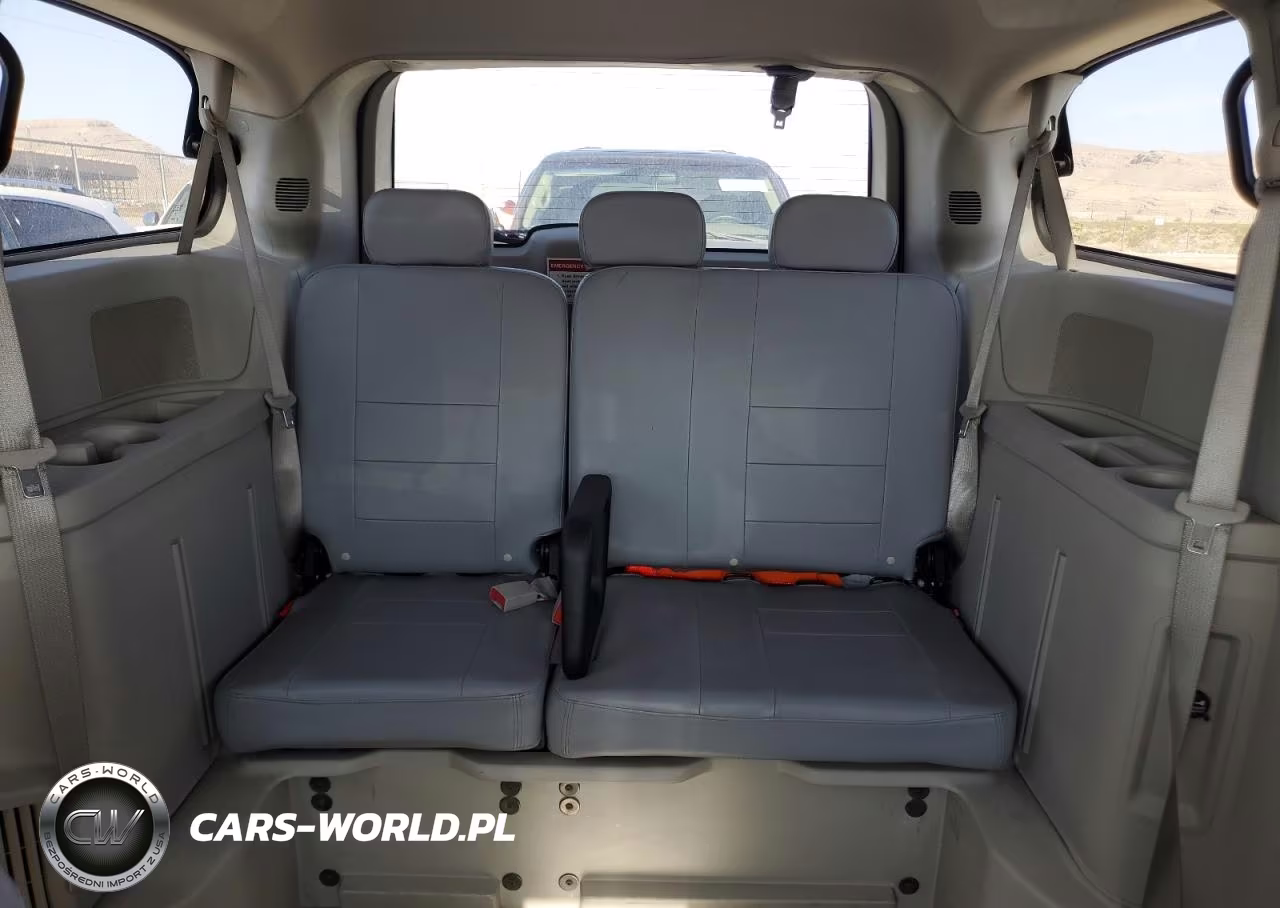 2018 Dodge Grand Caravan Se VIN:2C7WDGBGXJR216708 - 10