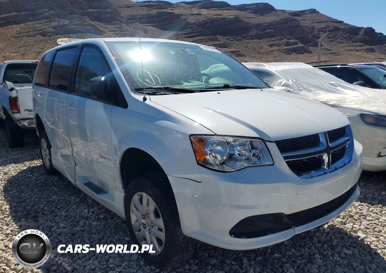 2018 Dodge Grand Caravan Se VIN:2C7WDGBGXJR216708 - 4