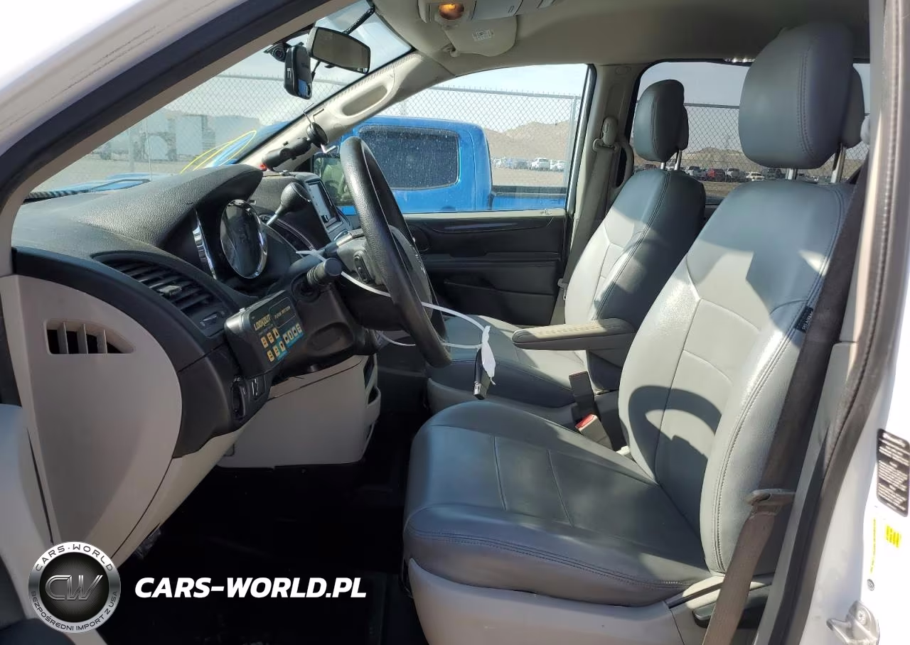 2018 Dodge Grand Caravan Se VIN:2C7WDGBGXJR216708 - 7