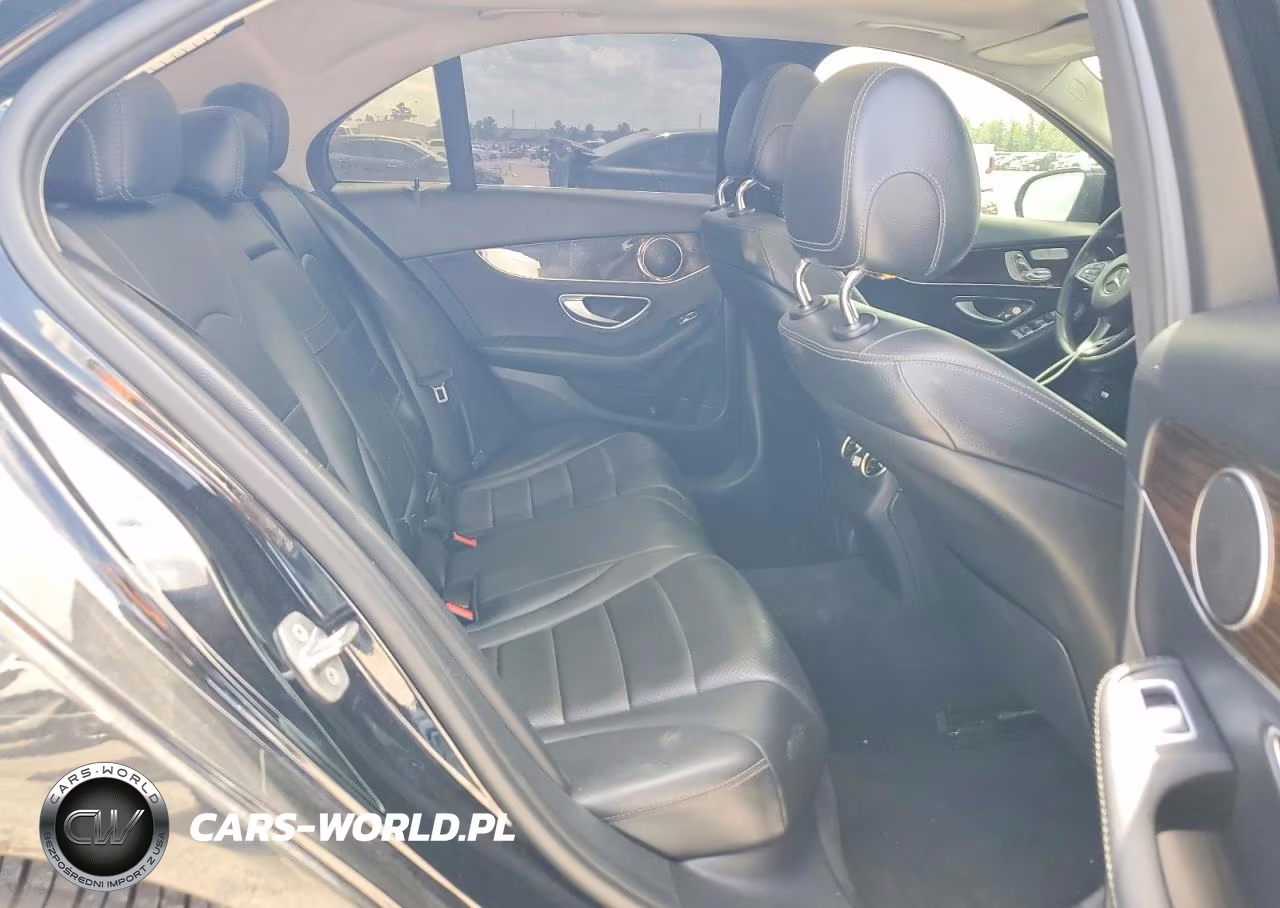 2017 Mercedes-Benz C 300 4Matic VIN:55SWF4KB1HU216627 - 10