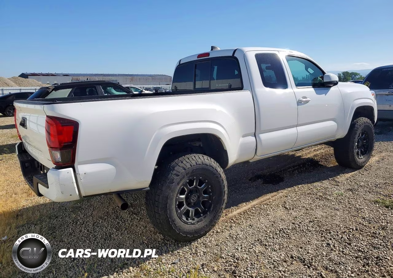 2023 Toyota Tacoma Sr VIN:3TYSX5EN4PT019457 - 3