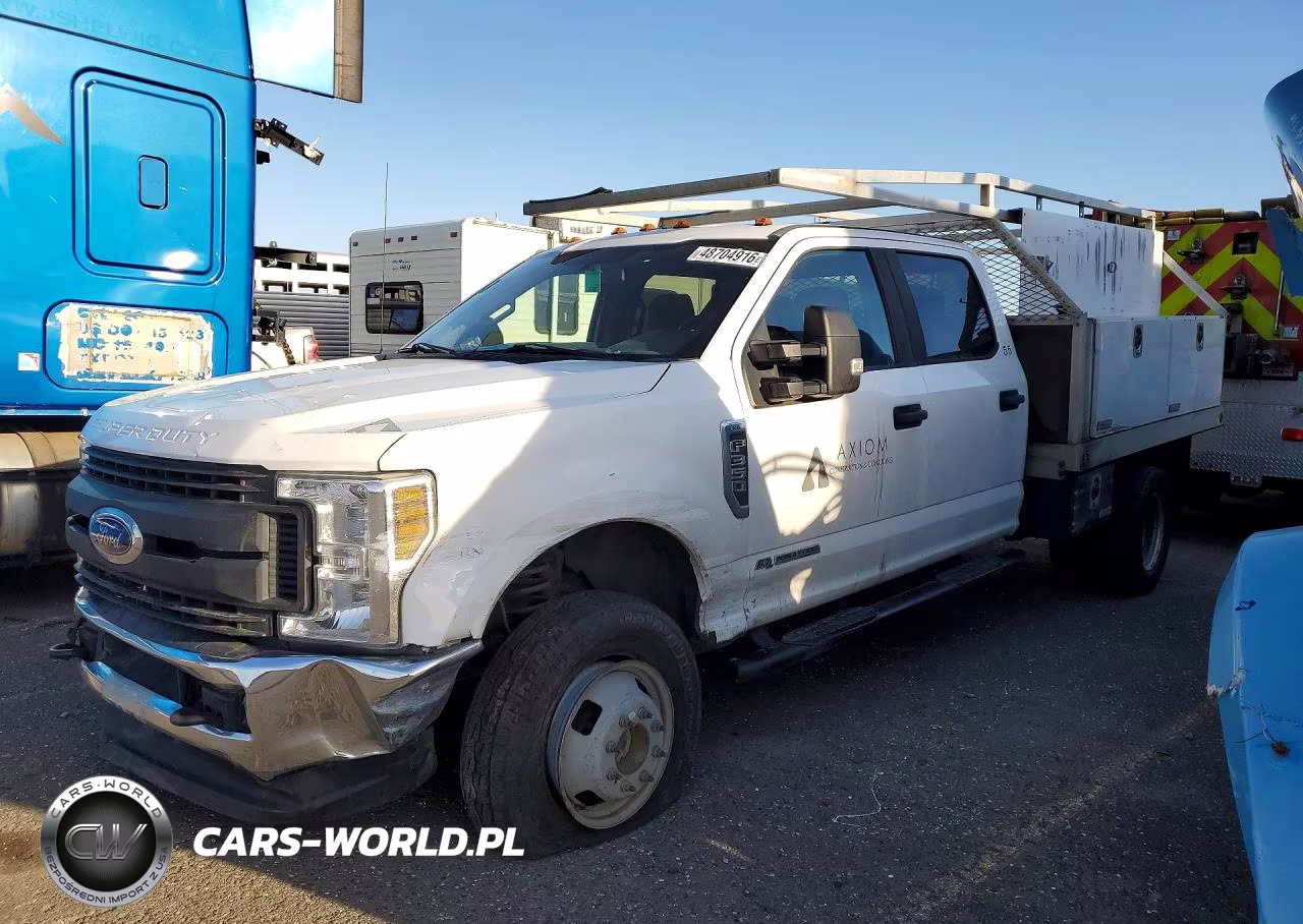 2019 Ford F350 Super Duty Utility - Service Truck