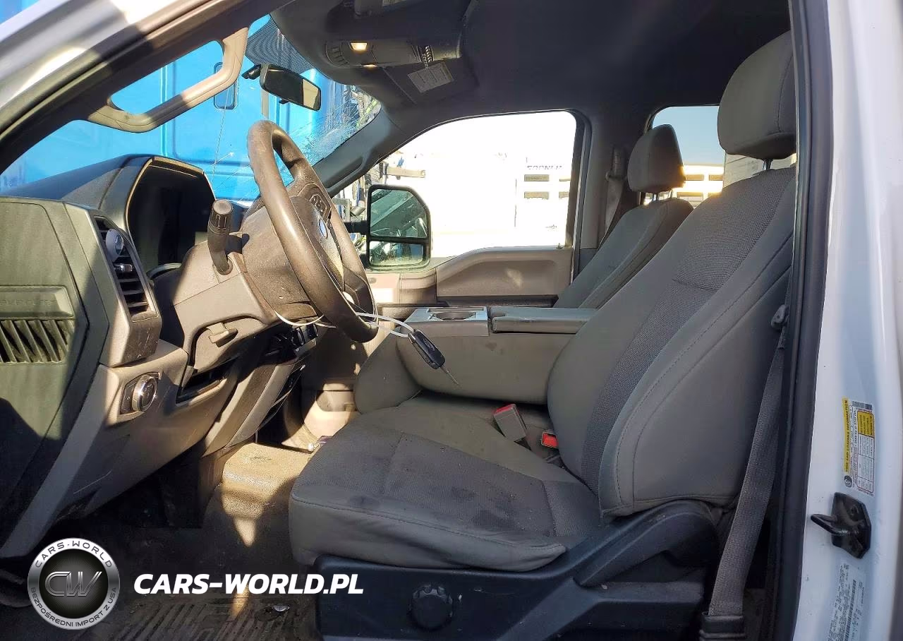 2019 Ford F350 Super Duty Utility - Service Truck VIN:1FT8W3DT6KEC46029 - 7