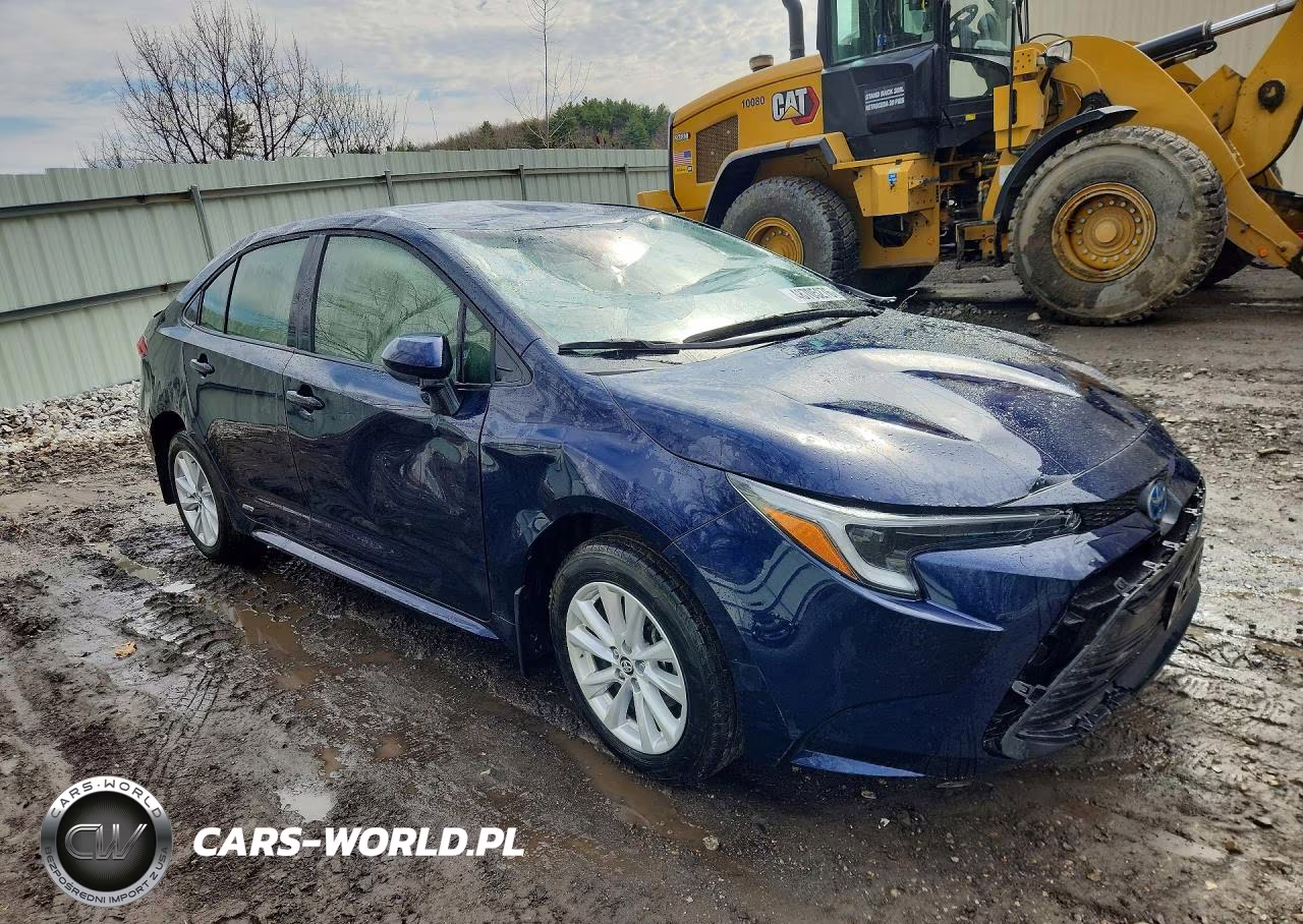 2025 Toyota Corolla Hybrid Le VIN:JTDBDMHE6S3023434 - 4