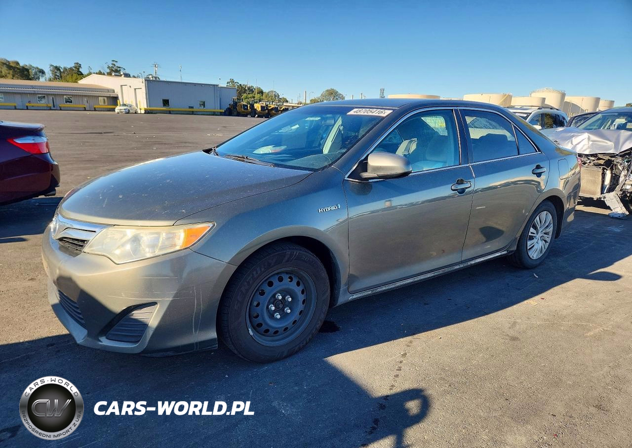 2013 Toyota Camry Hybrid Le